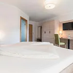 Haus Am Gries 3*